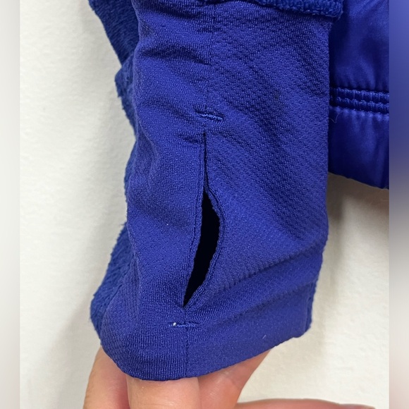 Lululemon Run: Gust Buster Jacket - Picture 13 of 16